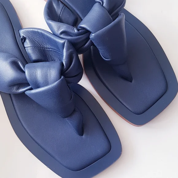 ANTHROPOLOGIE MAEVE Blue Leather Knotted Thong Sandals - Picture 5 of 11